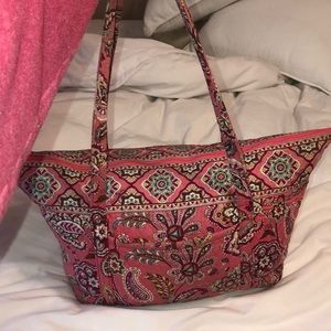 Vera Bradley overnight/weekend bag